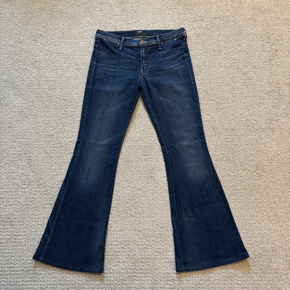 Mother Women's Curfew Flare Jeans in Moontide Dark Wash Denim Size 28/31